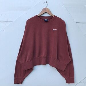 Nike Women's OVERSIZED Rust Sweatshirt